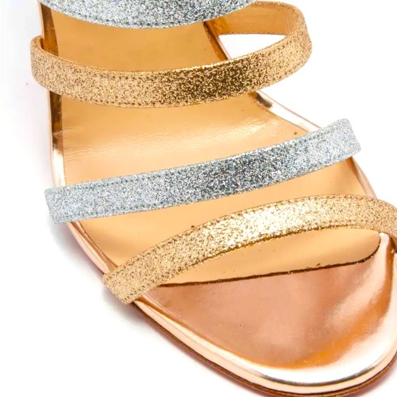 Christian Louboutin Metallic Glitter
Mariniere Caged Sandals - Picture 5 of 12